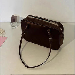 Women Solid Swagger Sling Bag