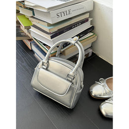 Women Solid Swagger Sling Bag
