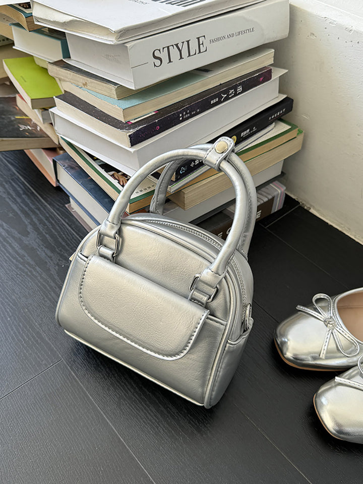 Women Solid Swagger Sling Bag