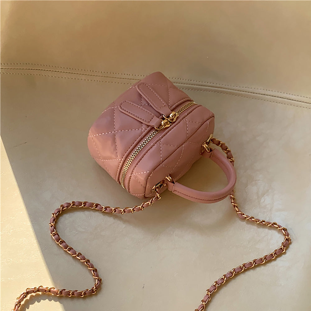 Women Textured Swagger Satchel Bag