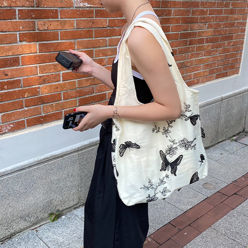 Women Textured Structured Tote Bag