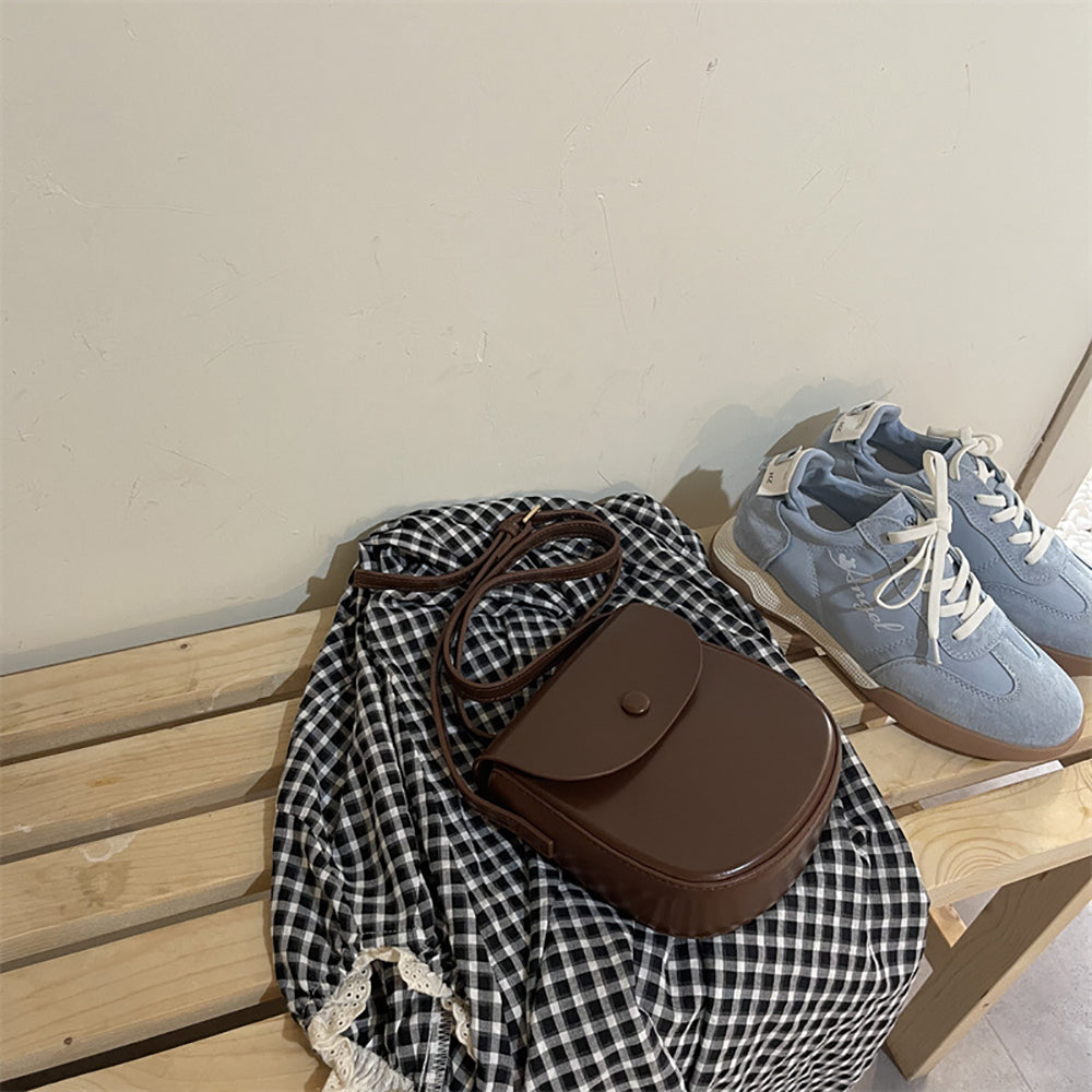 Women Textured Swagger Sling Bag