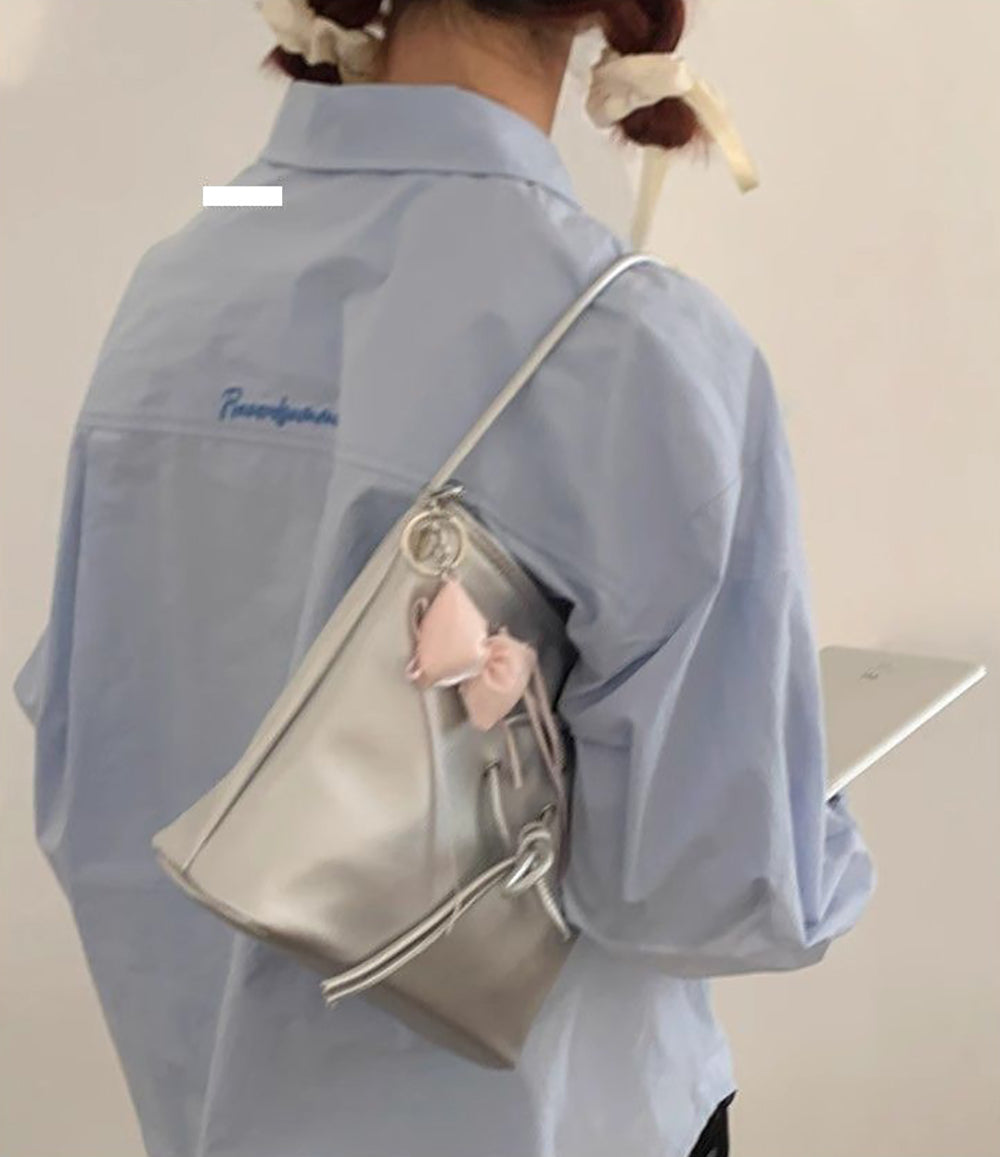 Women Solid Structured Shoulder Bag