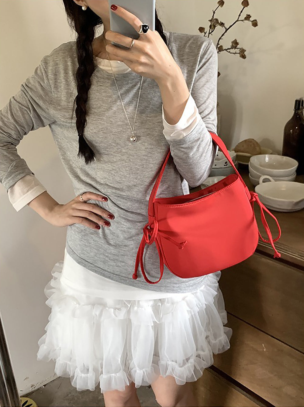 Women Solid Structured Handheld Bag