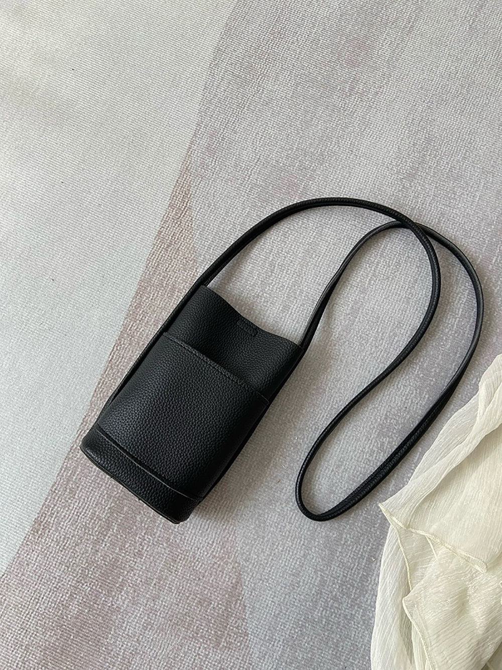 Women Textured Swagger Sling Bag