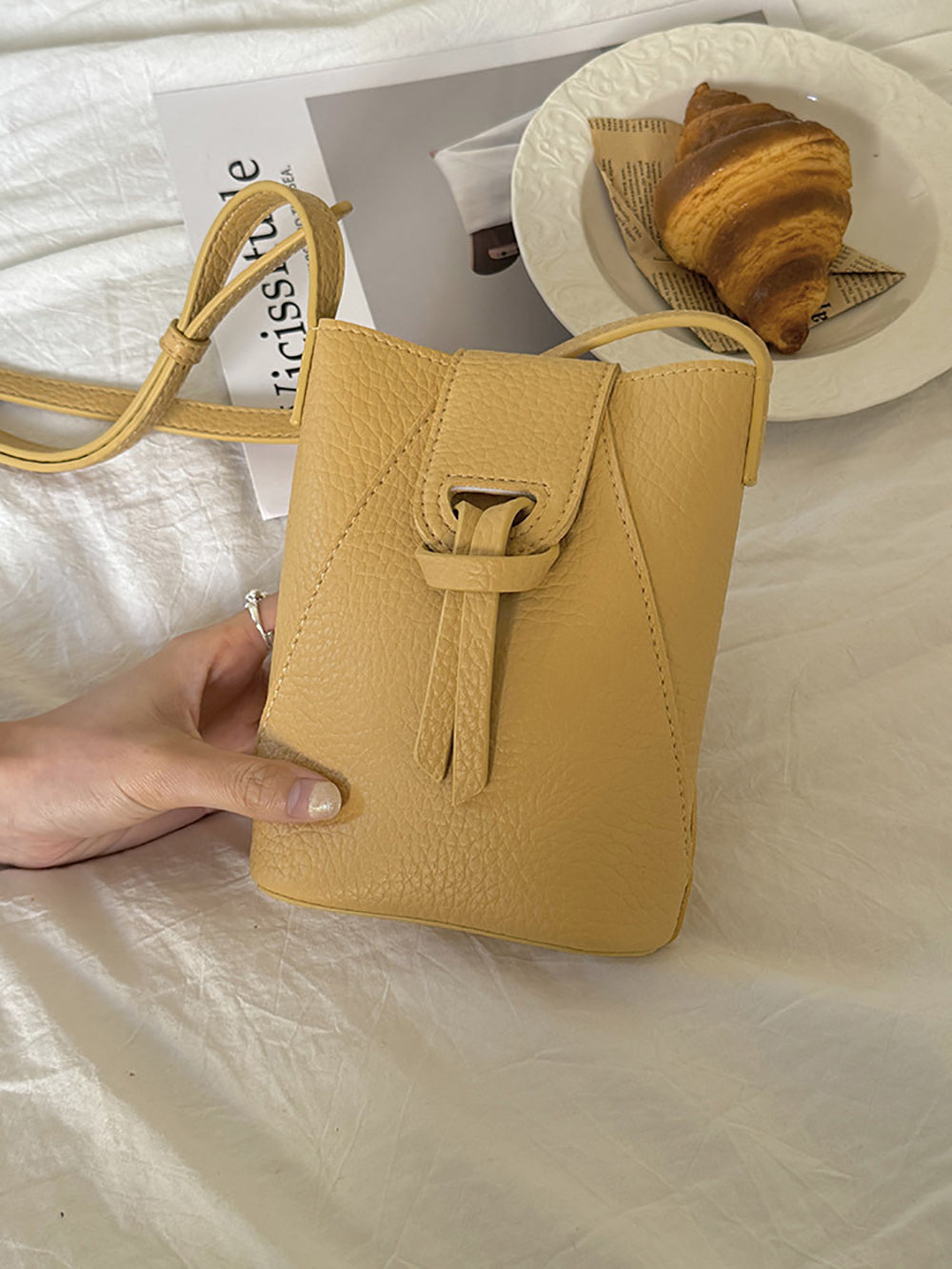 Women Textured Bucket Sling Bag