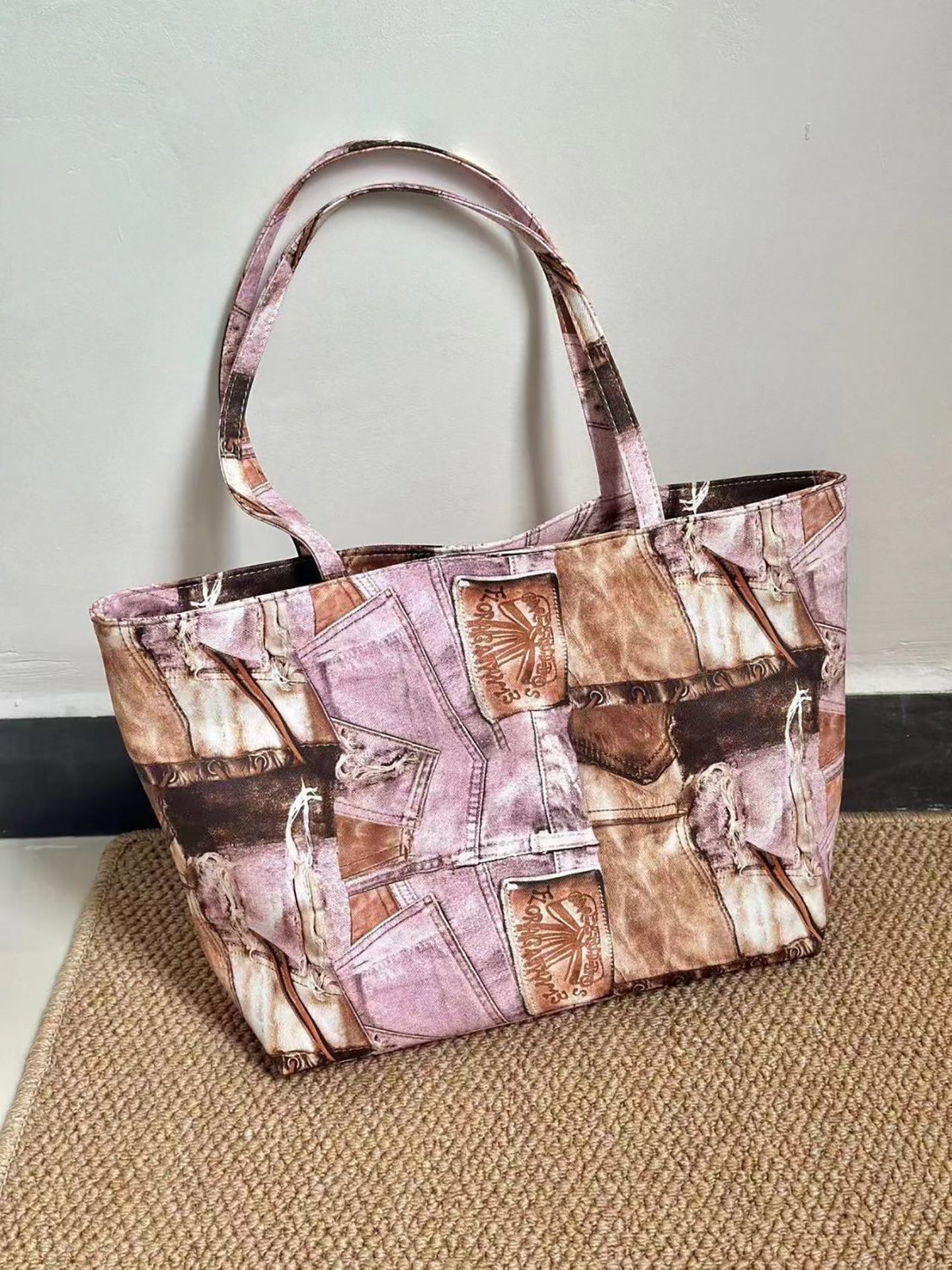 Women Abstract Printed Shopper Tote Bag