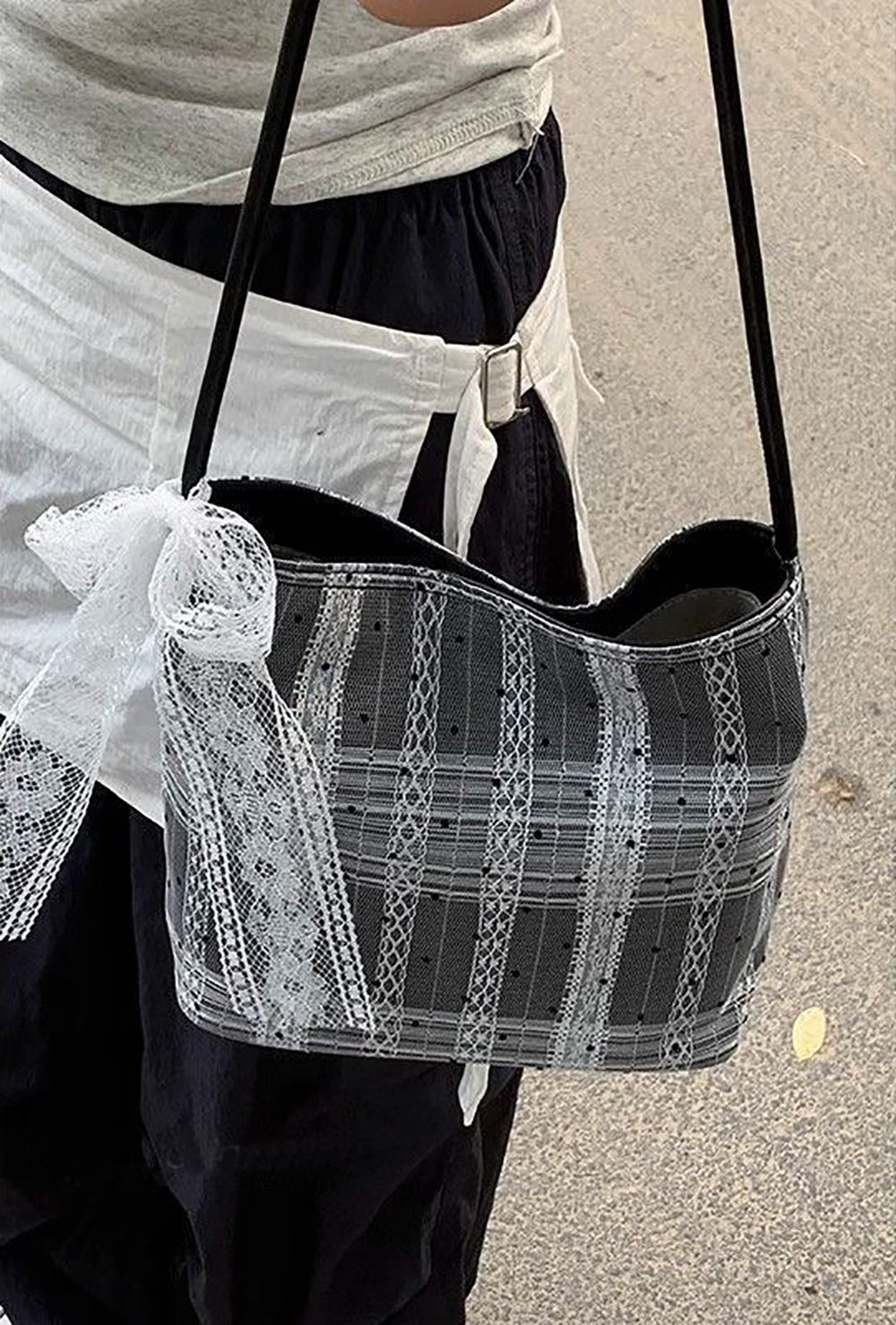 Women Striped Bowling Handheld Bag