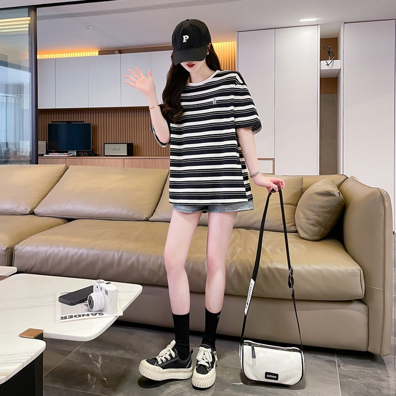 Women Striped Drop-Shoulder Sleeves Oversized T-shirt