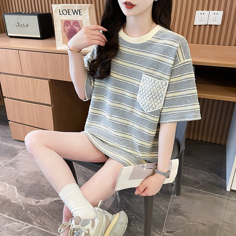 Women Striped Round Neck Cotton Oversized T-shirt