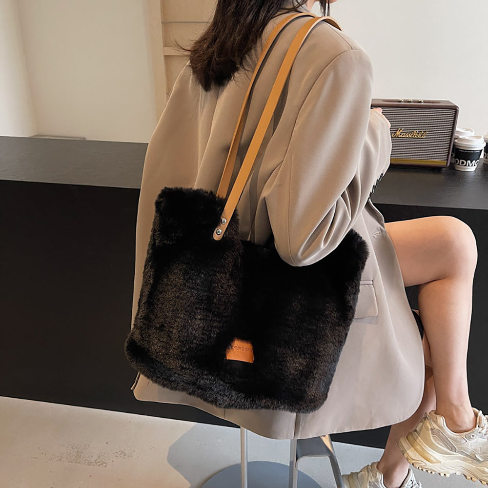 Black Solid One Handle Shoulder Bag