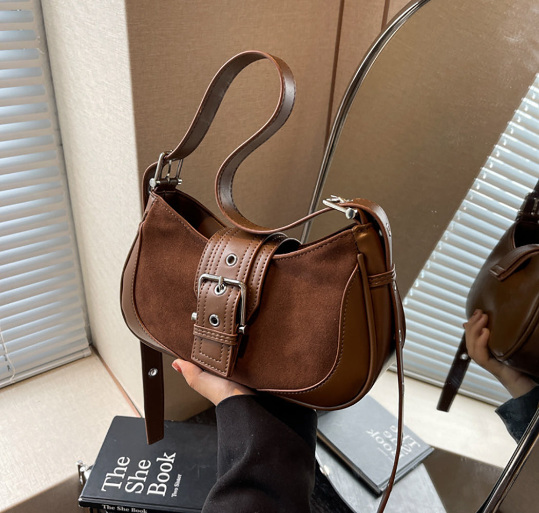Women Solid Swagger Sling Bag
