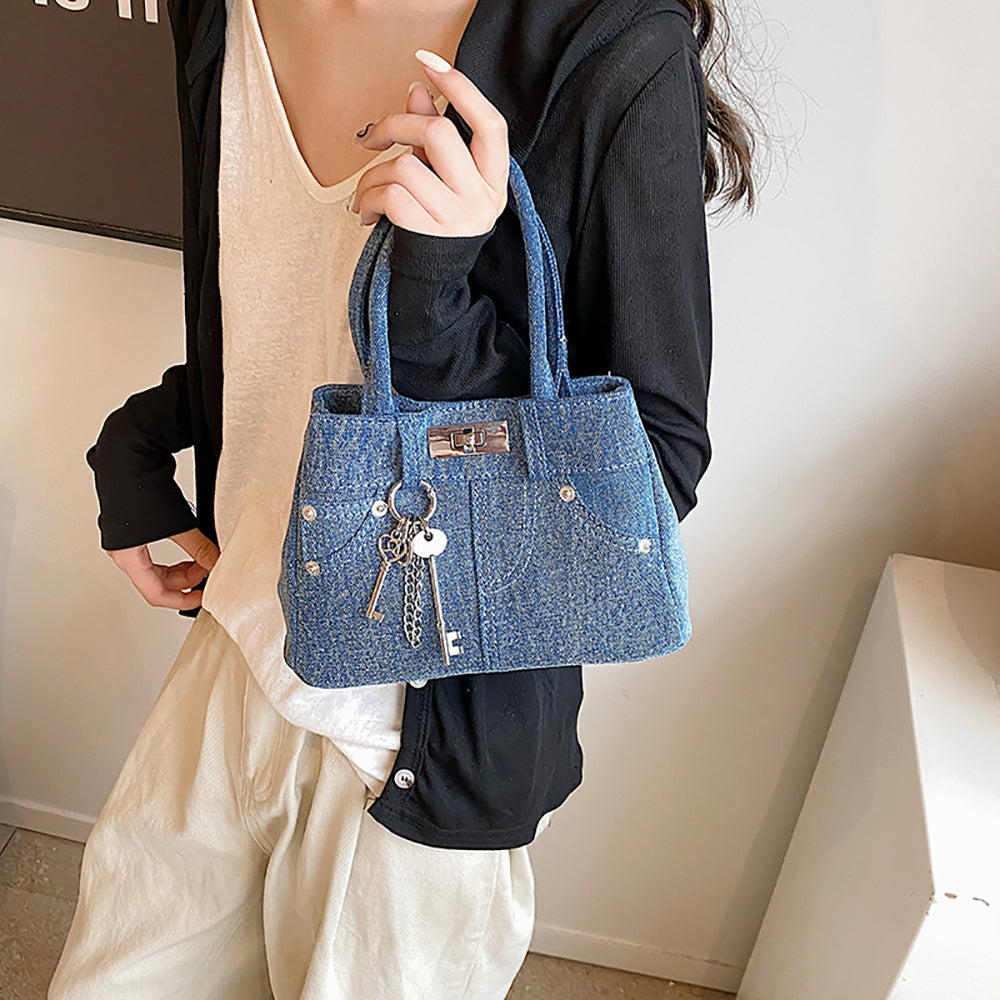 Women Solid Swagger Satchel Bag