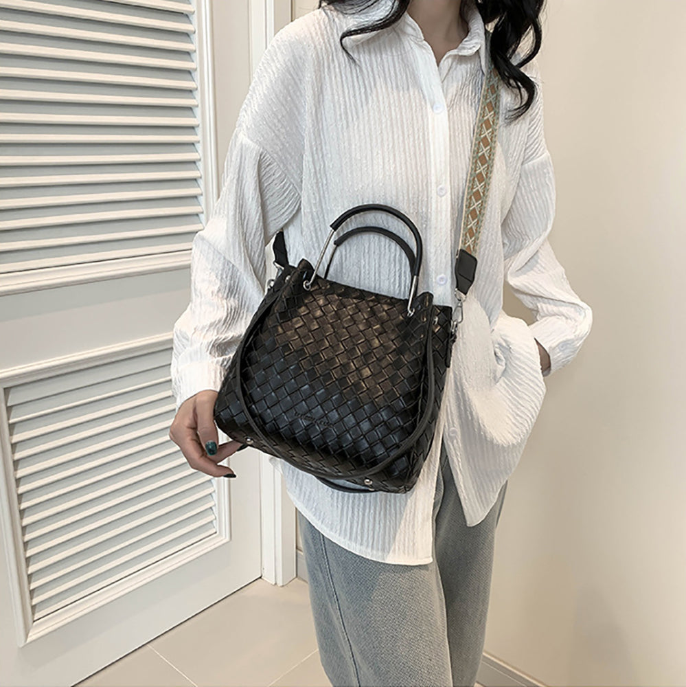 Women Geometric Textured Structured Satchel Bag