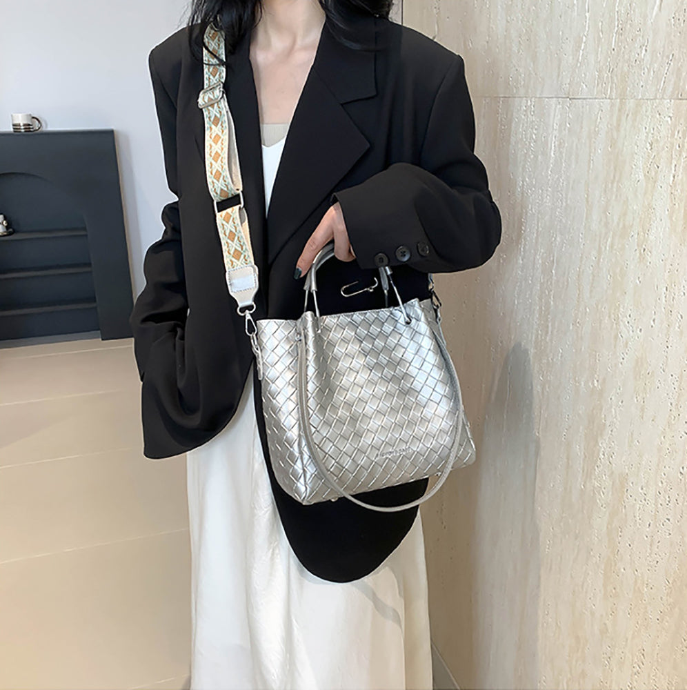 Women Geometric Textured Structured Satchel Bag