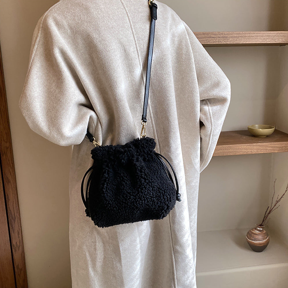 Women Self Design Lace Sling Bag