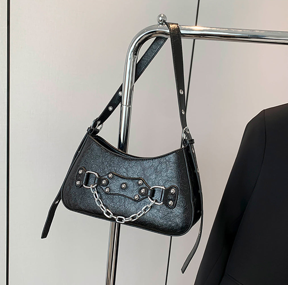 Women Textured Swagger Sling Bag