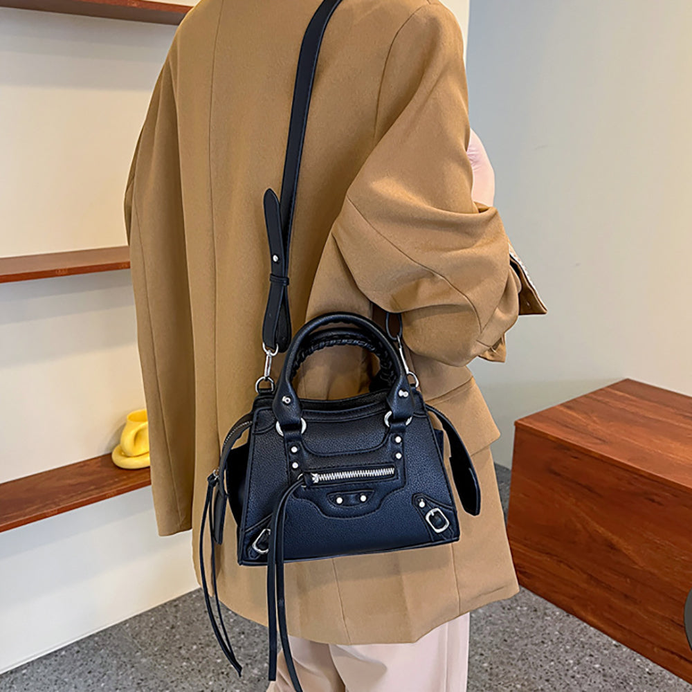 Women Textured Swagger Satchel Bag