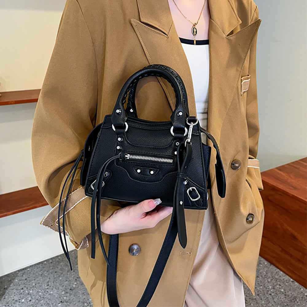 Women Textured Swagger Satchel Bag