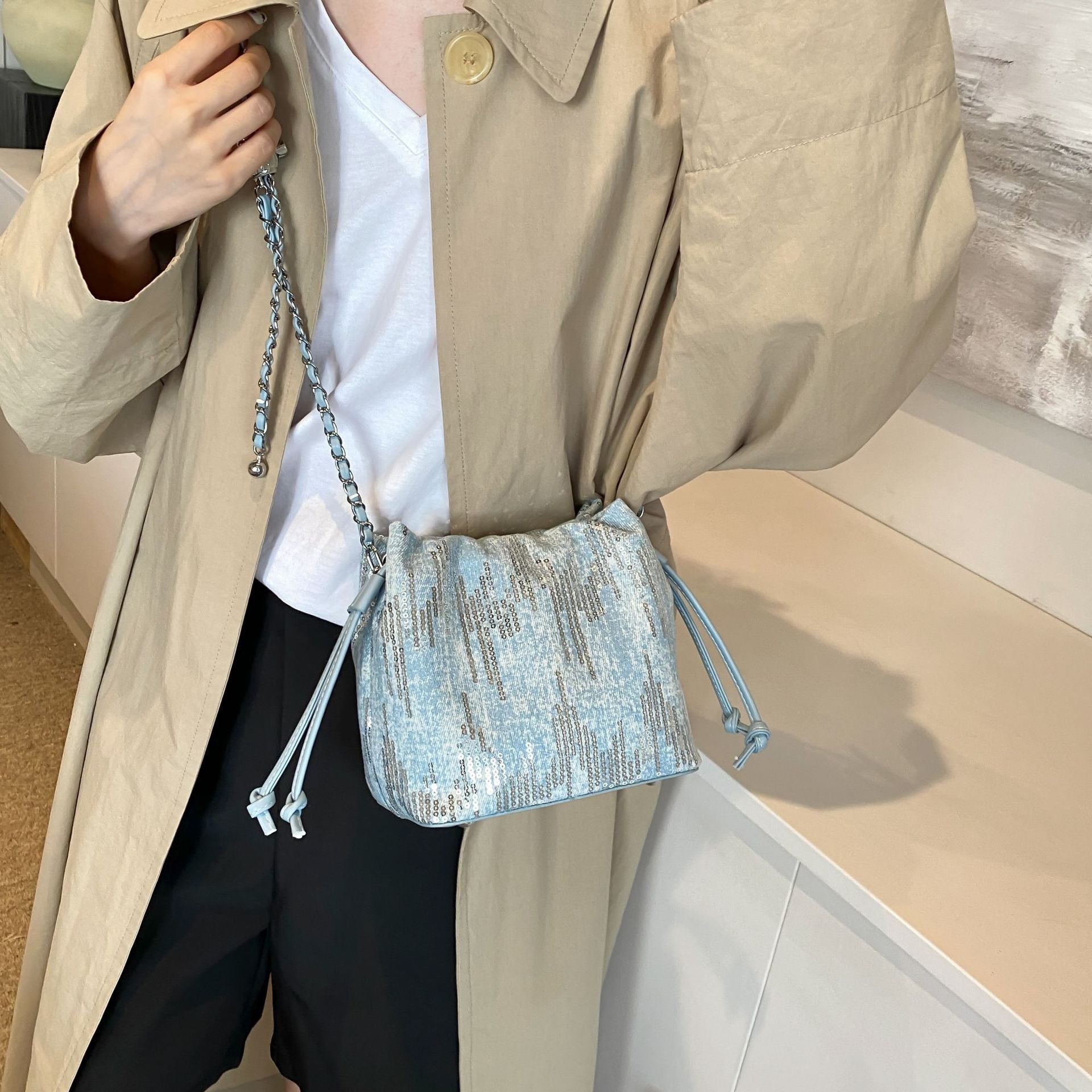 Women Embellished Bucket Sling Bag