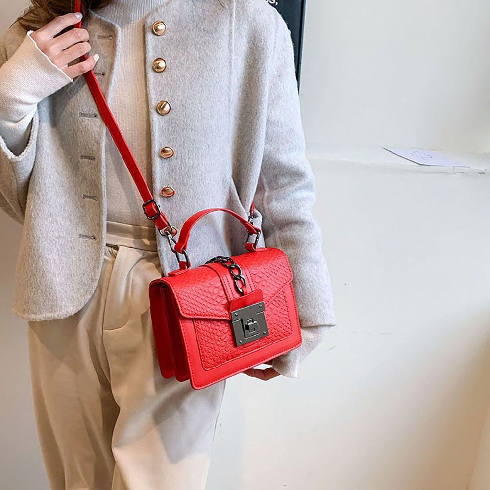 Women Textured Swagger Satchel Bag
