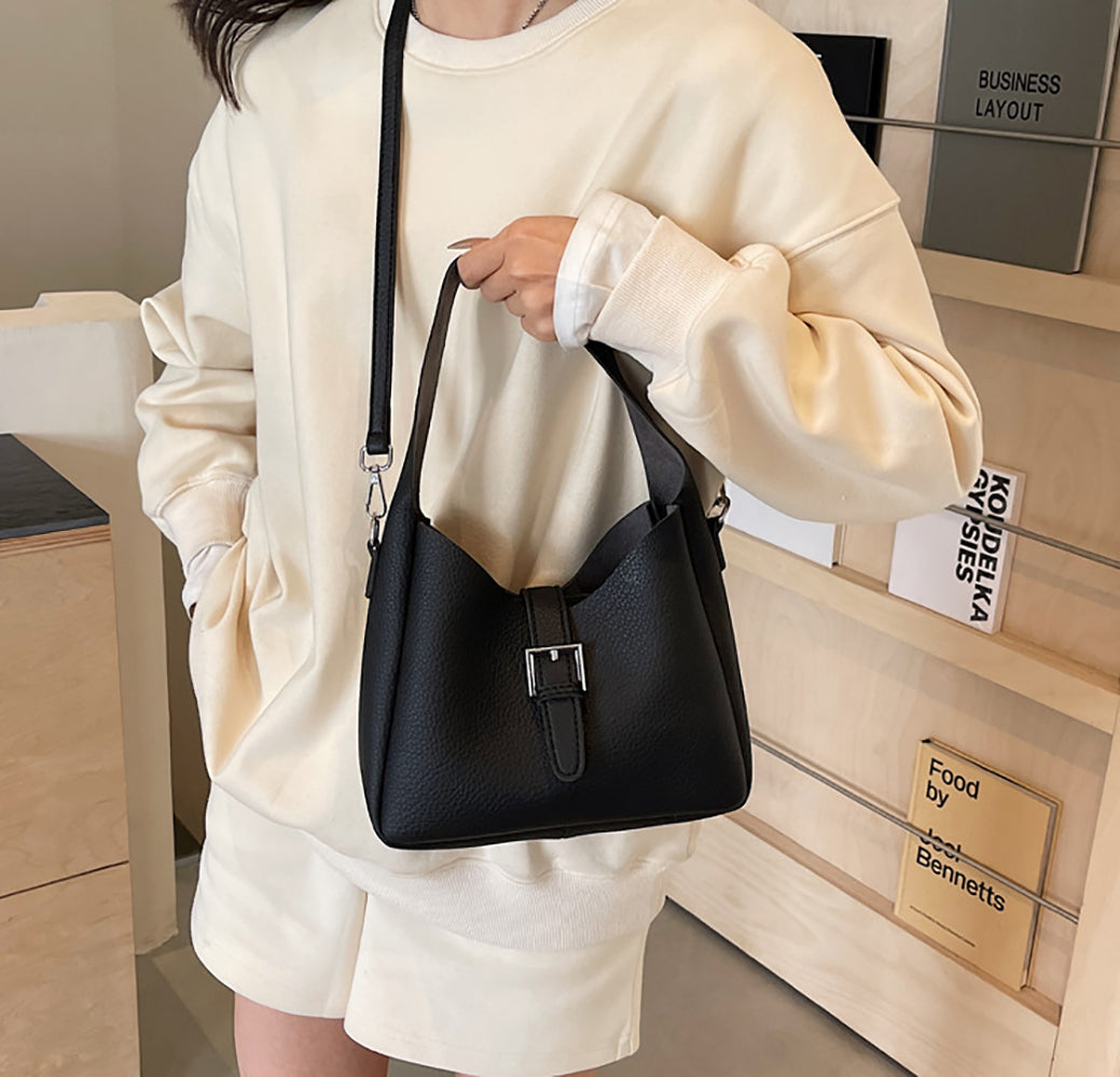 Women Textured Structured Handheld Bag