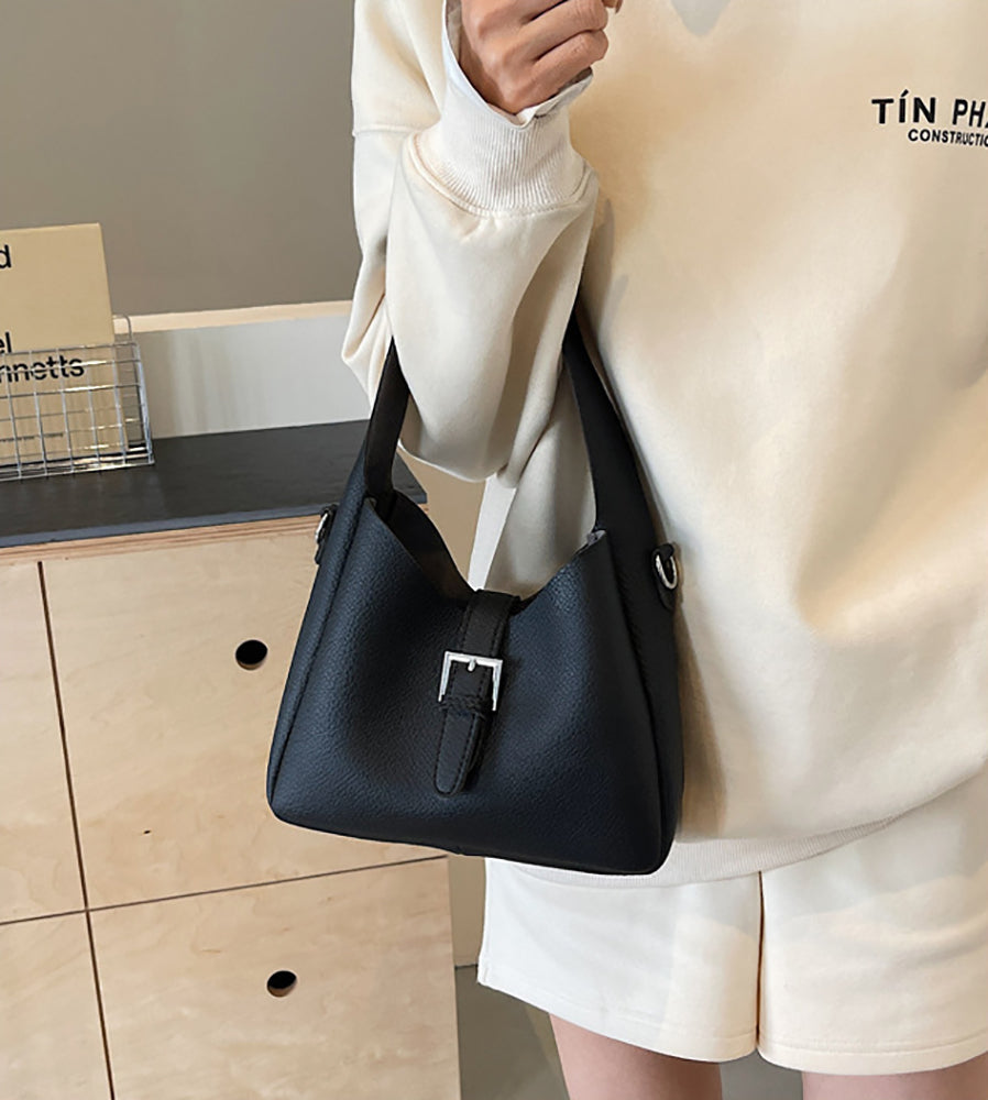 Women Textured Structured Handheld Bag