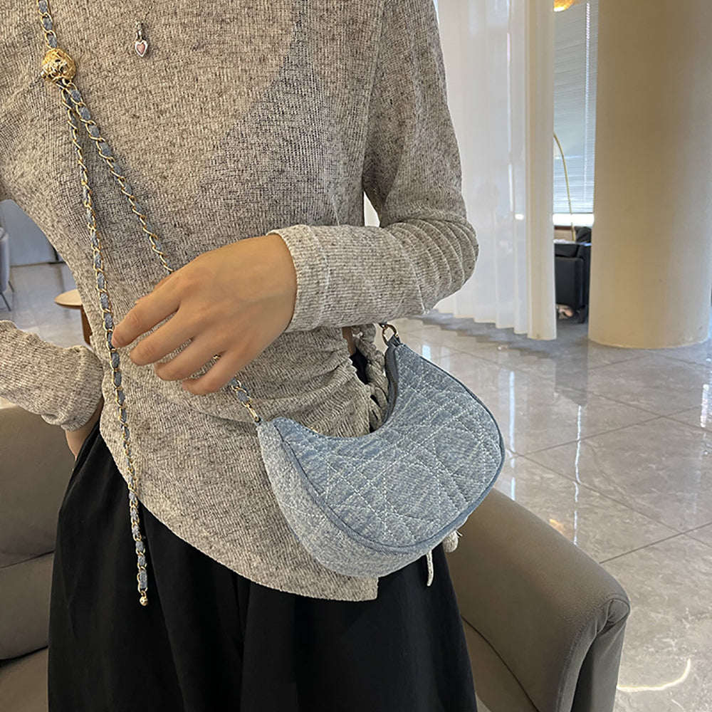 Women Textured Swagger Sling Bag