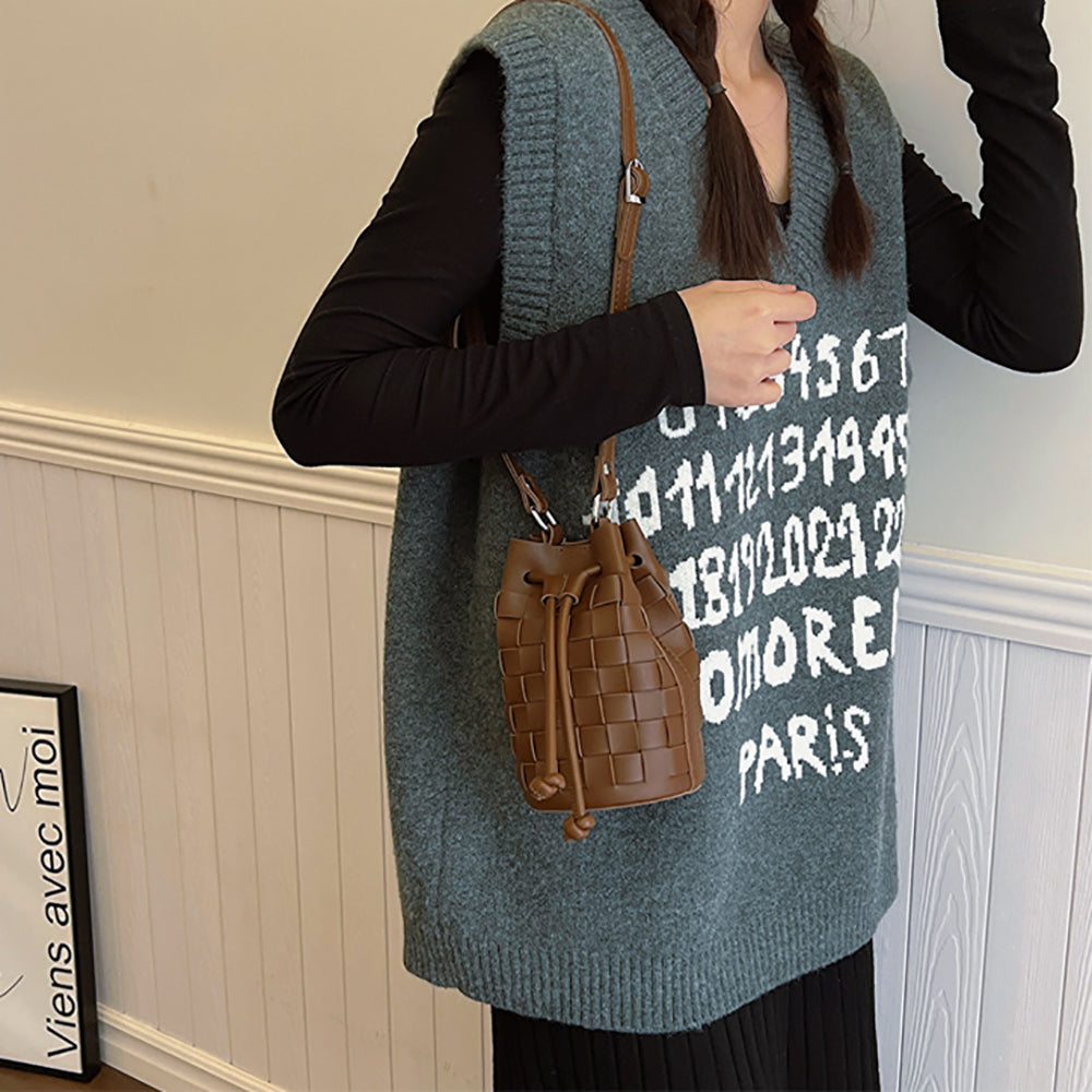 Women Textured Bucket Sling Bag