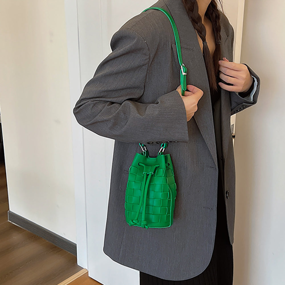Women Textured Bucket Shoulder Bag