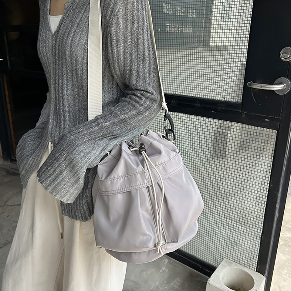 Women Solid Shopper Shoulder Bag