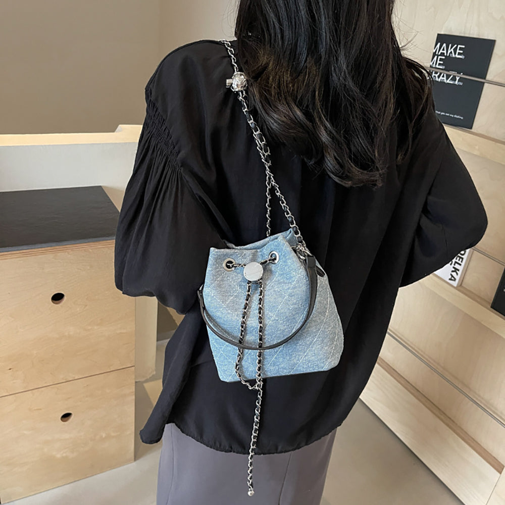Women Textured Swagger Sling Bag
