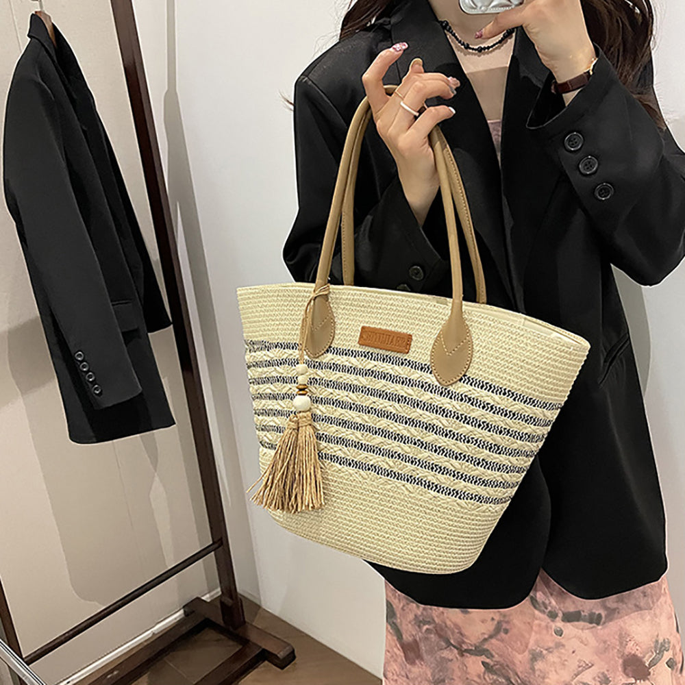 Women Textured Structured Shoulder Bag