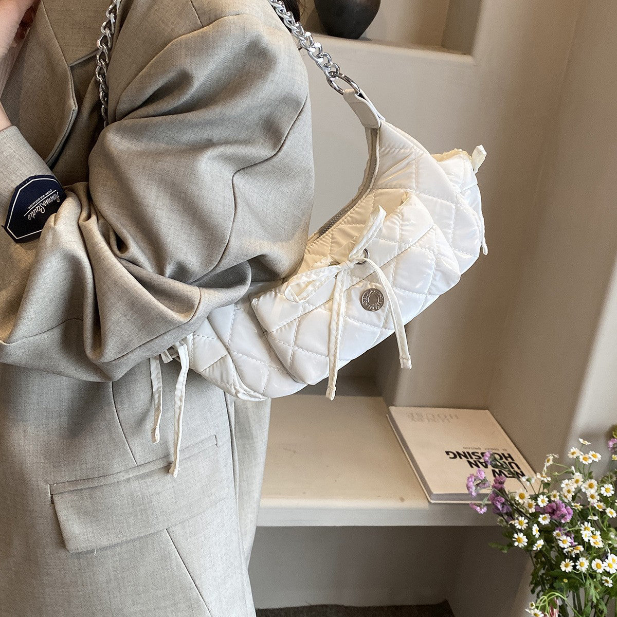 White Solid One Handle Shoulder Bag