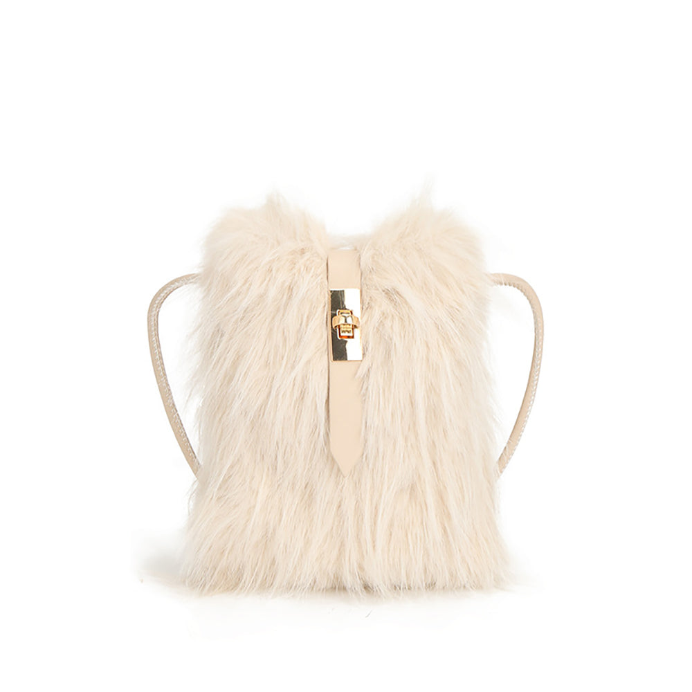 Women Solid Swagger Sling Bag