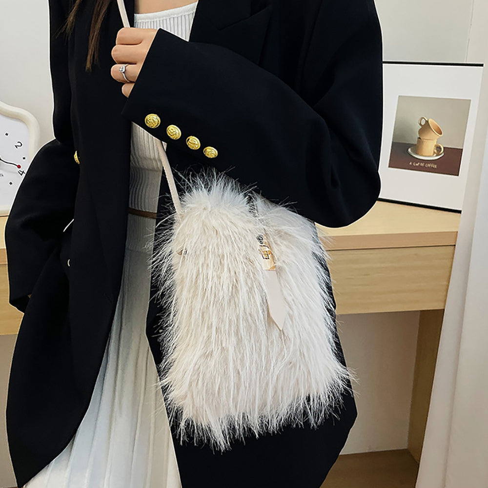 Women Solid Swagger Sling Bag