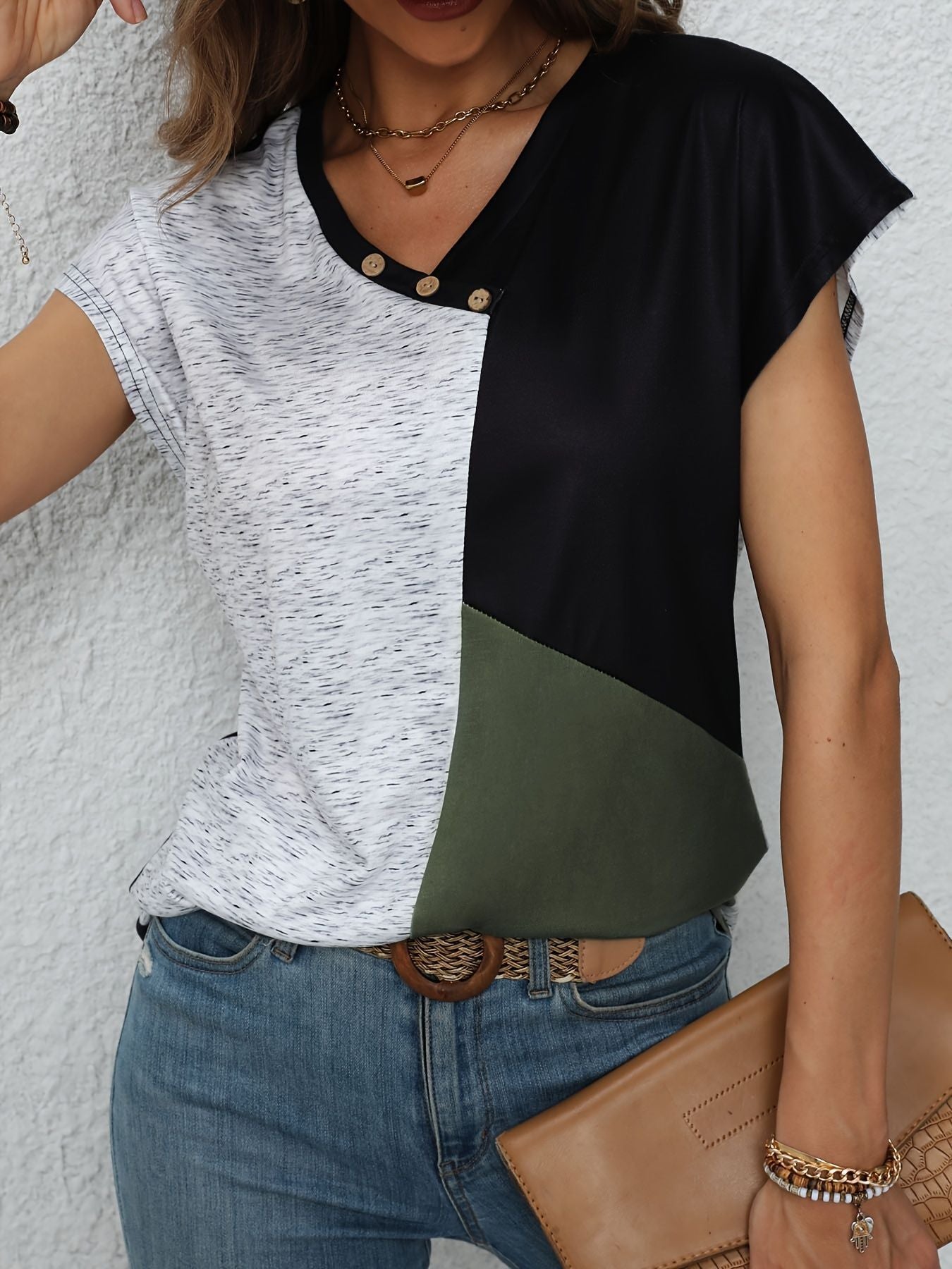 StyleCast Women Colourblocked V-Neck Top