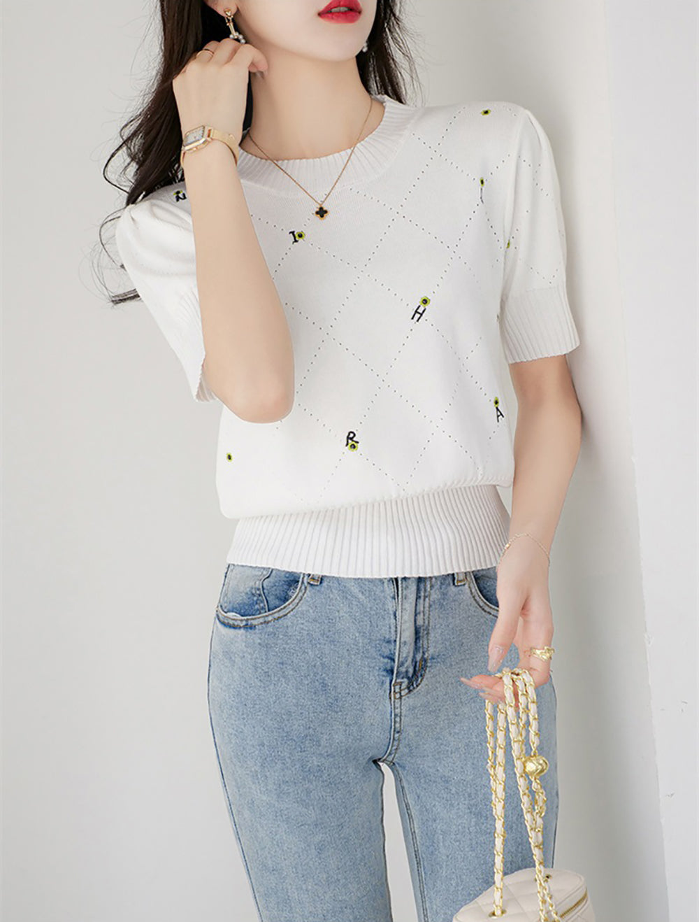 Women Graphic Printed Round Neck Top