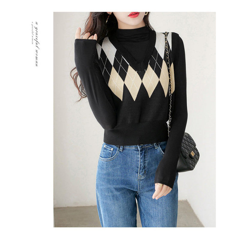 Self Design V-Neck Sweater Vest