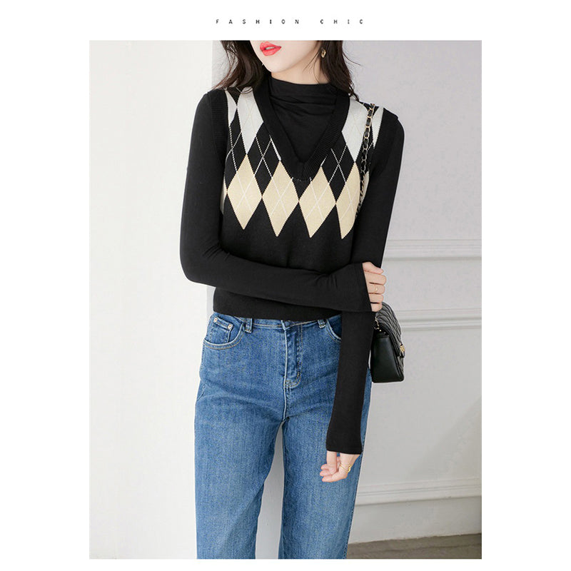 Self Design V-Neck Sweater Vest