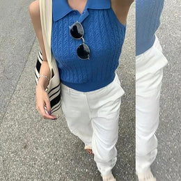 Women Solid Shirt Collar Knitted Top