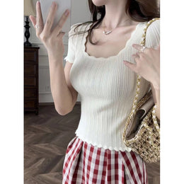 Women Solid Square Neck Crop Top