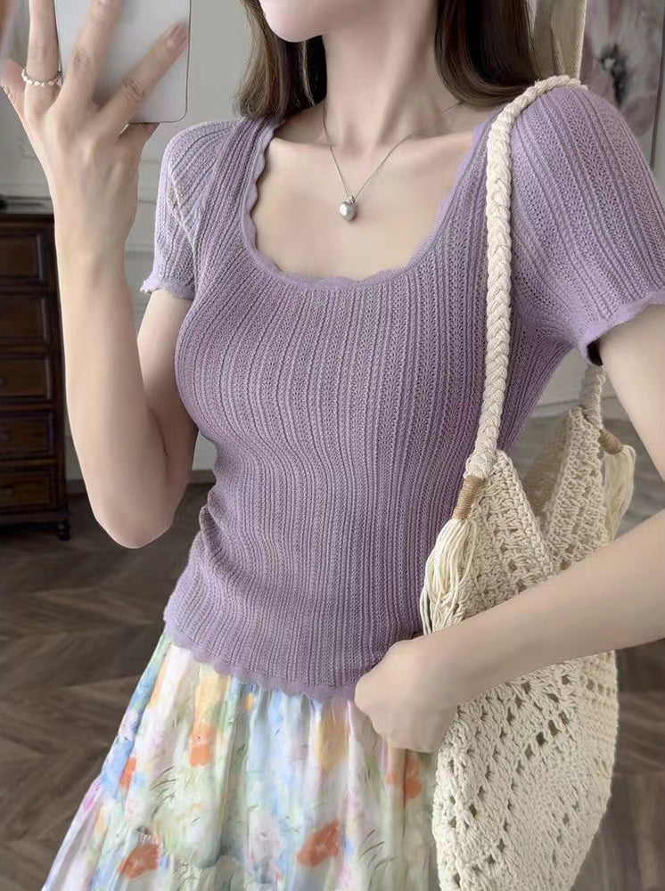 Women Solid Scoop Neck Fitted Top