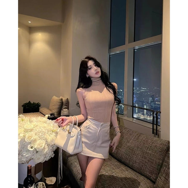 Women Fitted Ribbed Crop Top