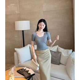 Women Solid Regular Top