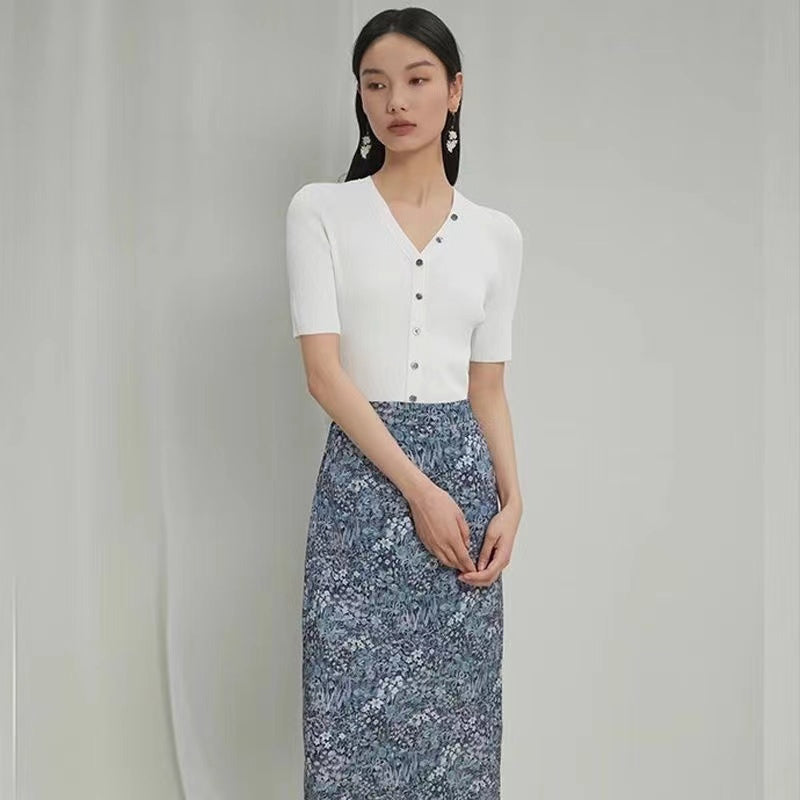 Women V-Neck Short Sleeve Regular Top