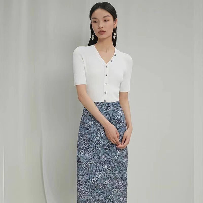 Women V-Neck Short Sleeve Regular Top