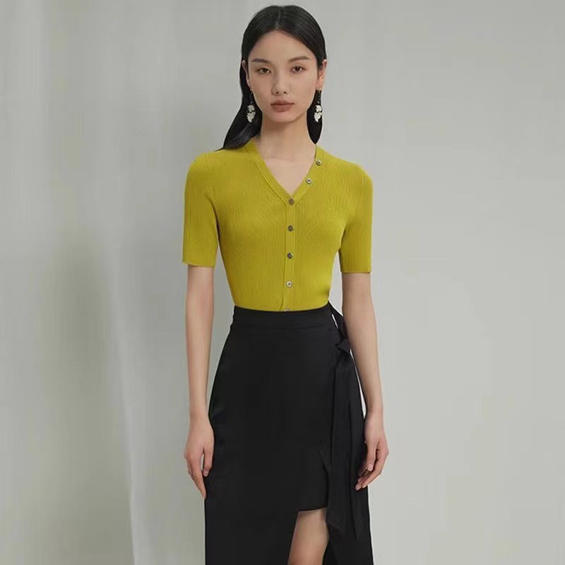 Women Solid Fitted Top
