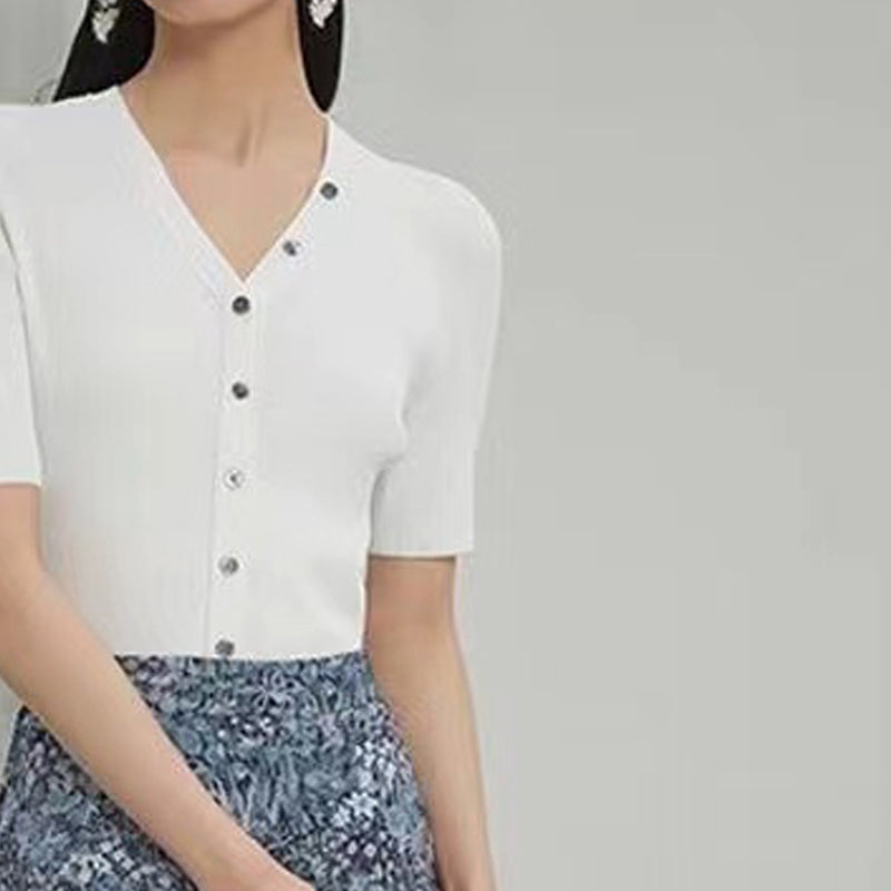 Women V-Neck Short Sleeve Regular Top
