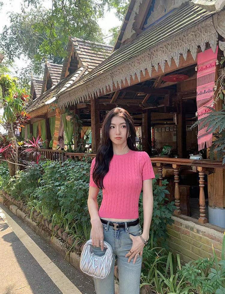 Women Solid Round Neck Top